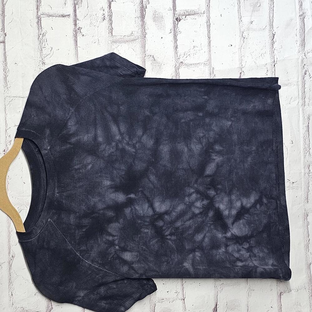 American Eagle Navy Ribbed Tie Dye Shirt